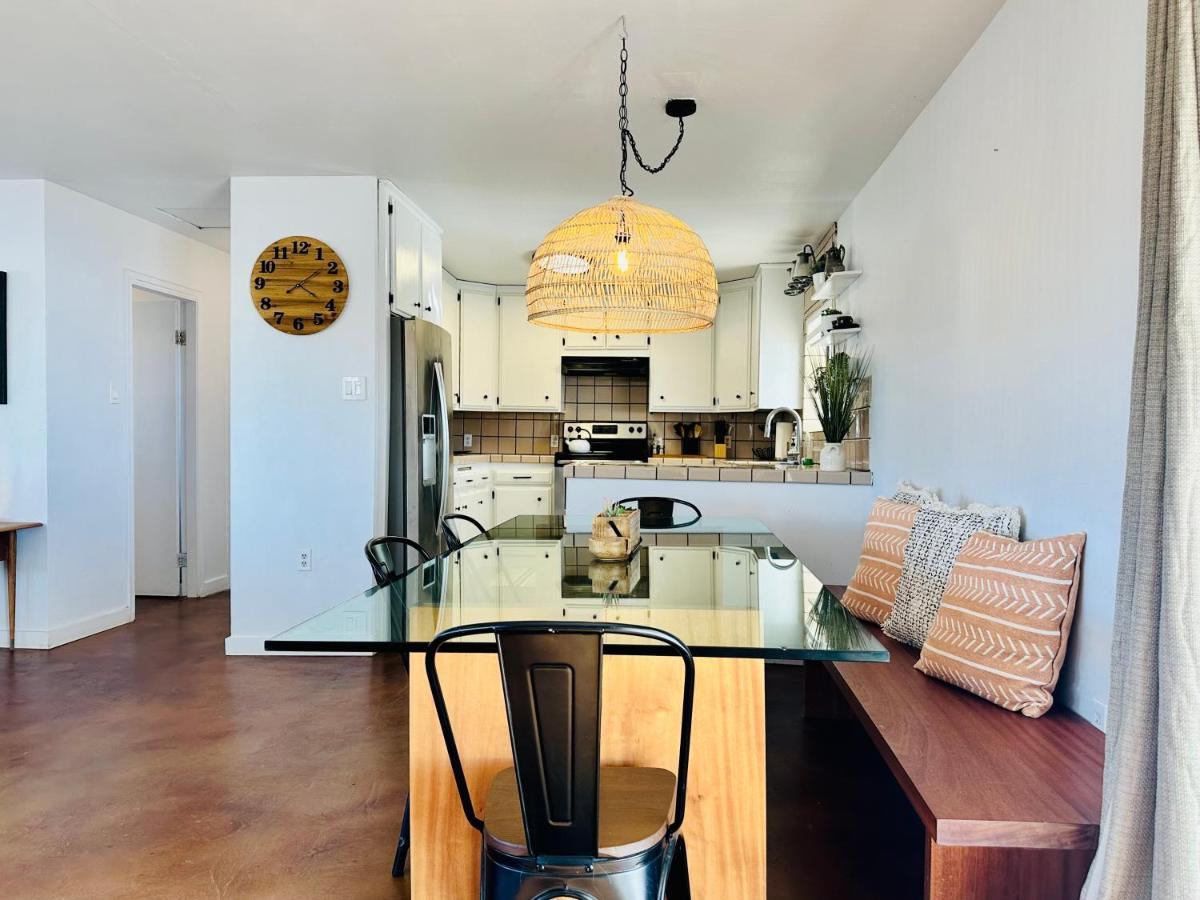 Ravens Nest Ranch, Fire Pit , Views, Near Jt Park! Villa Joshua Tree Esterno foto