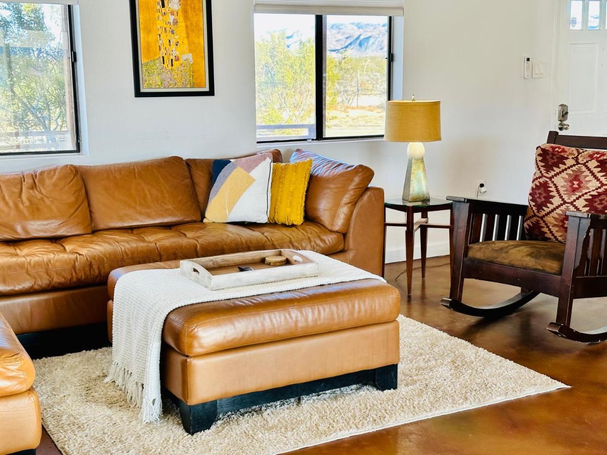 Ravens Nest Ranch, Fire Pit , Views, Near Jt Park! Villa Joshua Tree Esterno foto